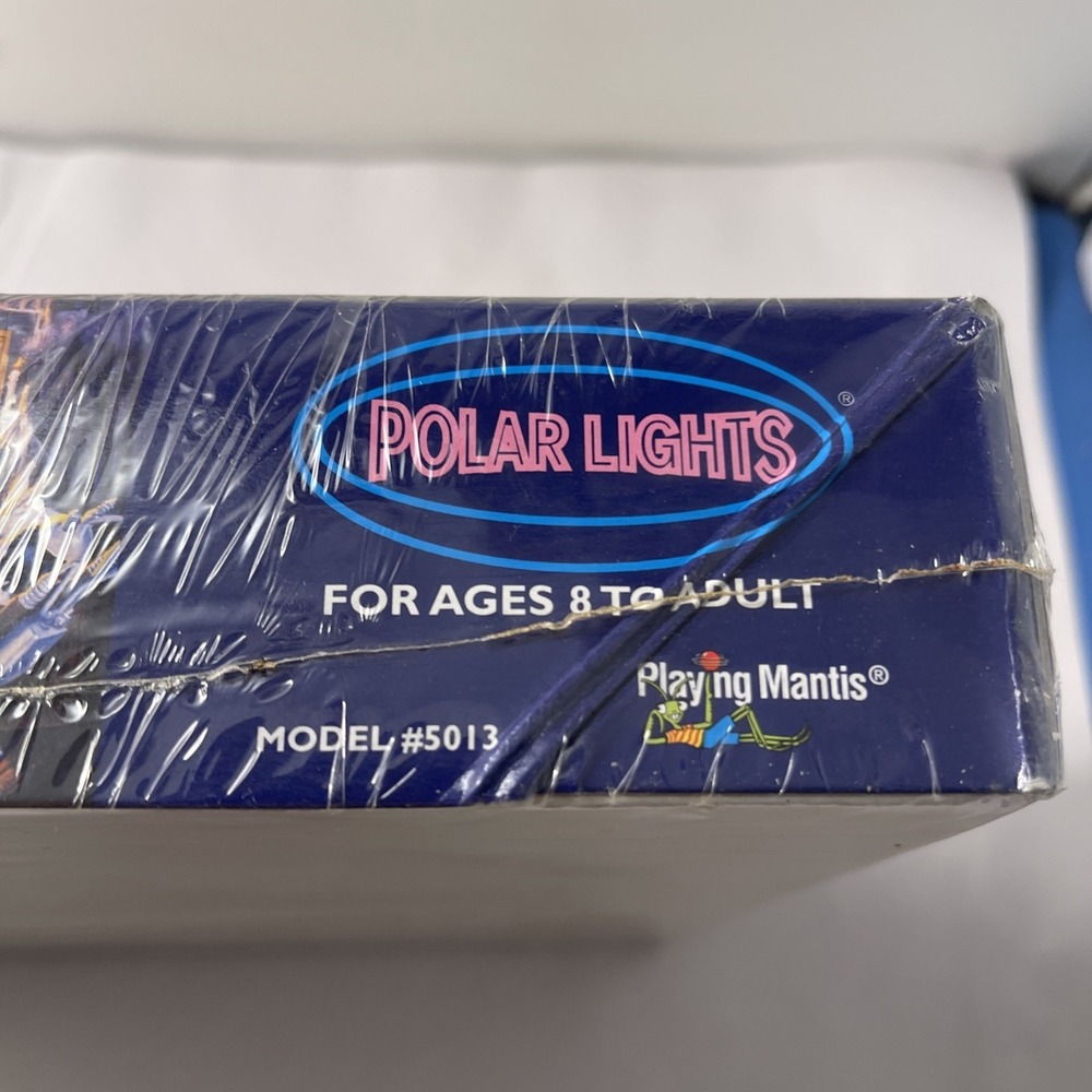 Polar Lights The Munsters All Plastic Assembly Kit Model 5013 Playing Mantis New - Picture 9 of 11